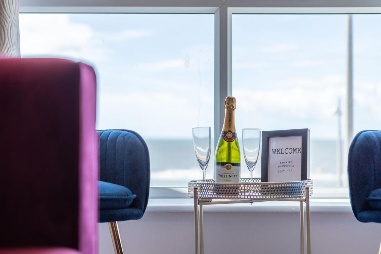 Charles Alexander Short Stay - Highcliffe Apartments Клівліс Екстер'єр фото